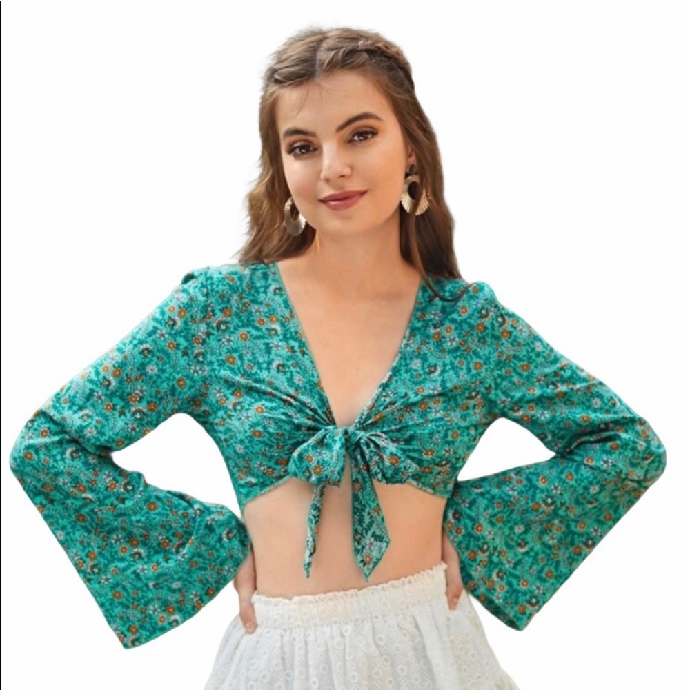 New Boho Floral Green & Orange Ditzy Bell Sleeve Tie Front Crop Kimono Top